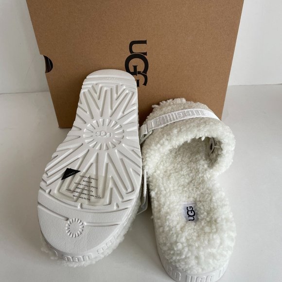 UGG Fluffita White Slipper - Picture 6 of 6